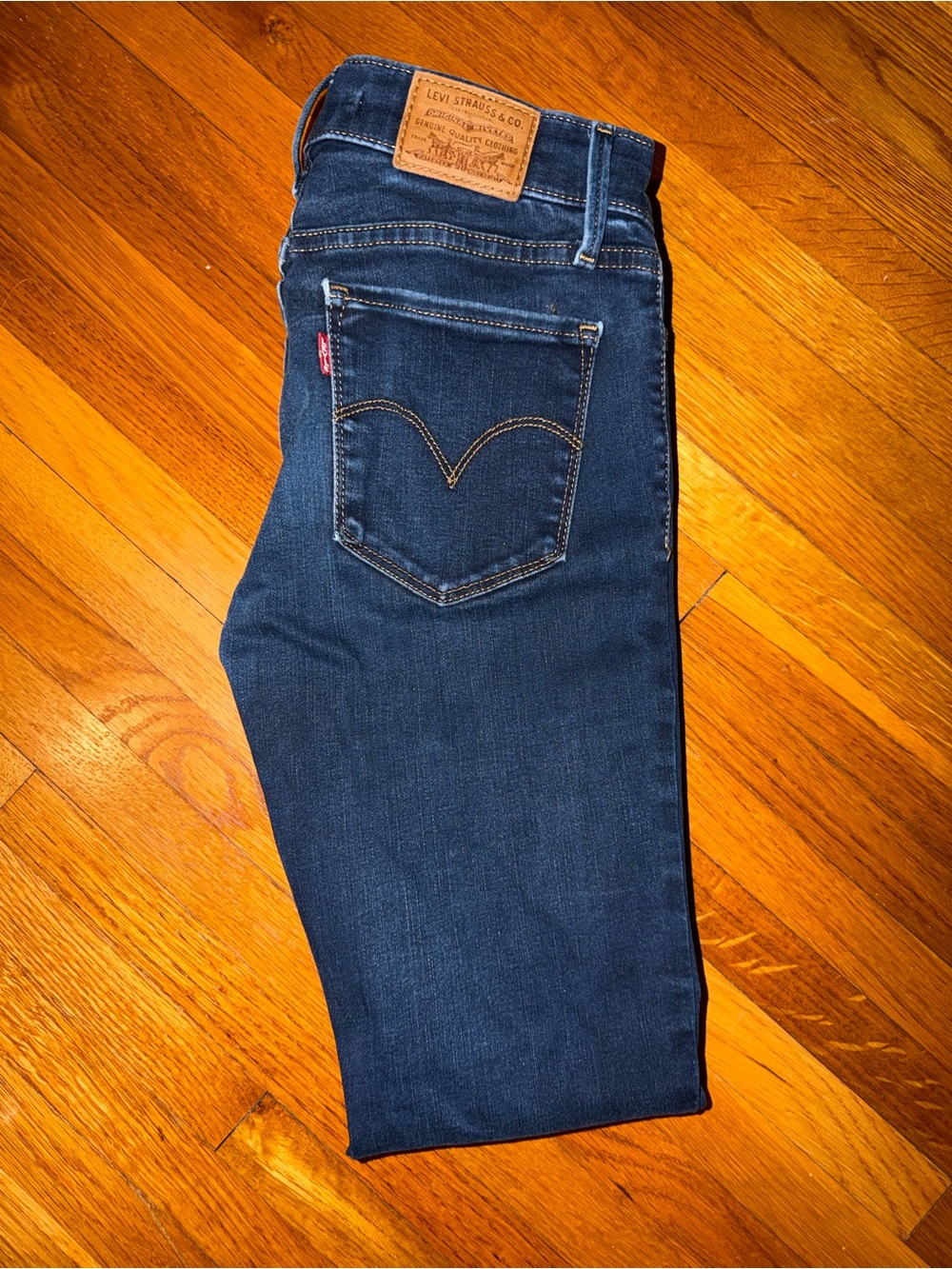 Levi's Women’s Dark Blue Slim Jeans 710